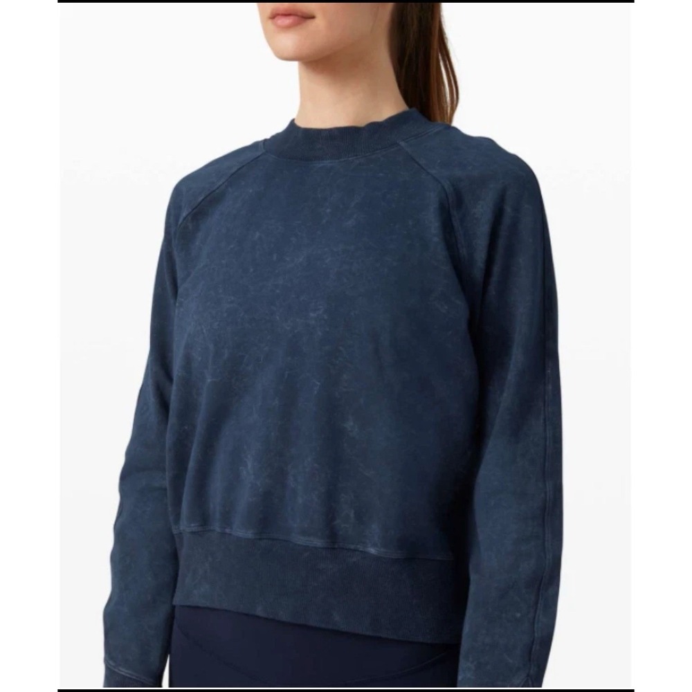 Lululemon Women True Navy Dye Acid Rubber Dye Ready to Roll Crew Pullover Size 6
